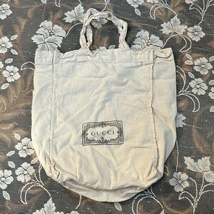 GUCCI TOTE BAG